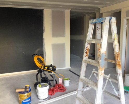 Sunshine Coast painter - Setting up for internal new work painting