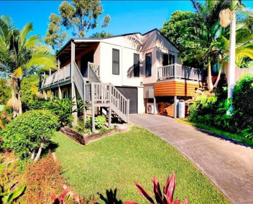 Sunshine Coast Painter - External Walls and Decking - BEFORE